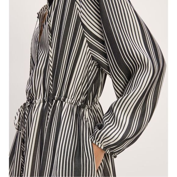 $118 Everlane The TENCEL™ Gathered Maxi Dress  Shirtdress size XXS m8 - Picture 3 of 8